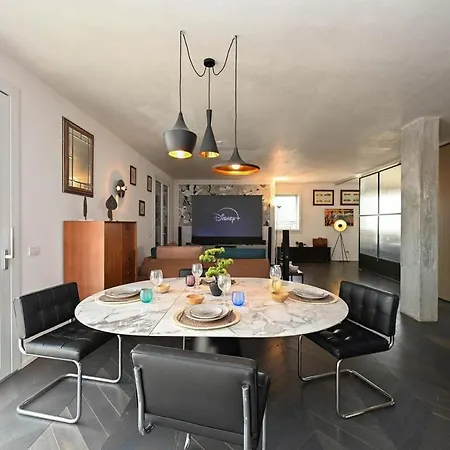 Panoramic Design Penthouse W Cinema Jacuzzi Lägenhet