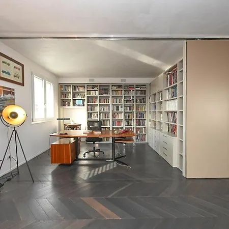 Lägenhet Panoramic Design Penthouse W Cinema Jacuzzi