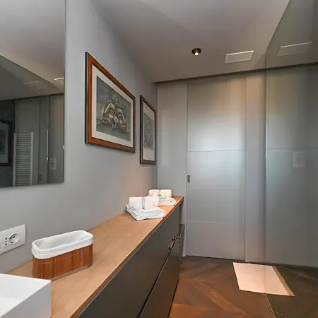 شقة Panoramic Design Penthouse W Cinema Jacuzzi *